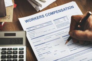¿Puedo buscar trabajo mientras recibo la compensación de los trabajadores?